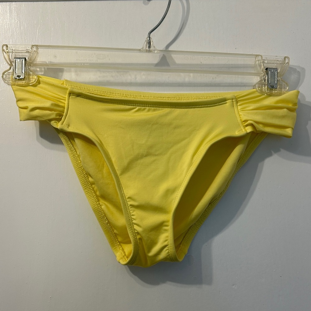 Mossimo Lemon Yellow 2 piece Bikini size M